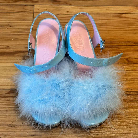 Sugar Thrillz Shoes - Blue Fuzzy heels